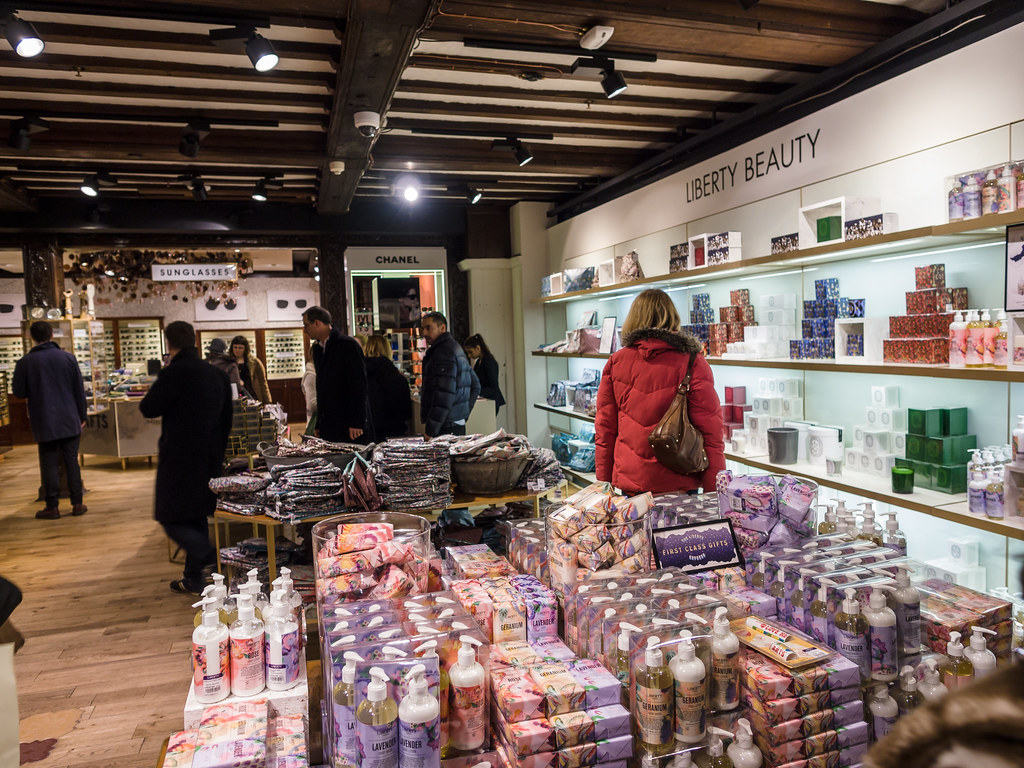 Holy Lamb Organics Review: Is This Style Pick Worth It?